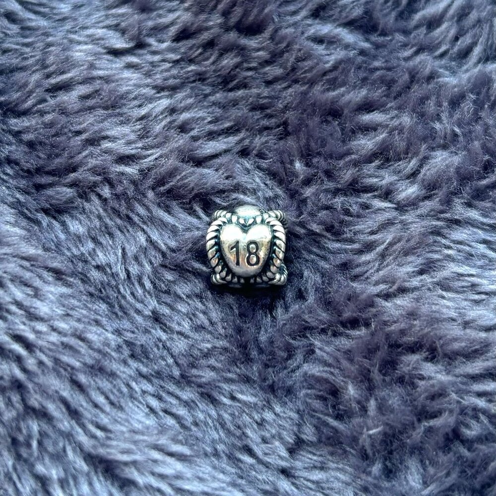 Pandora Charm (18th Birthday Milestone)